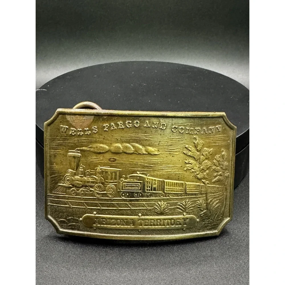 Wells Fargo And Company Brass Belt Buckle - Vintage Tiffany New York Arizona Ter Wells Fargo Brass Belt Buckle – High Desert main image 4